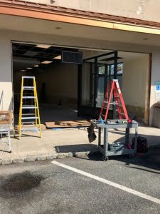 Dunkin Donuts Storefront Glass Installation in East Hanover (before)
